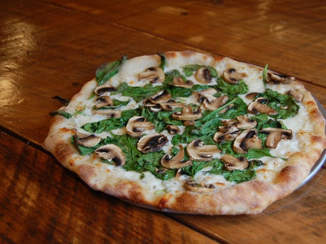 Spinach & Mushroom 18 Inch.