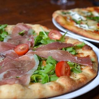 Prosciutto Arugula 18 Inch