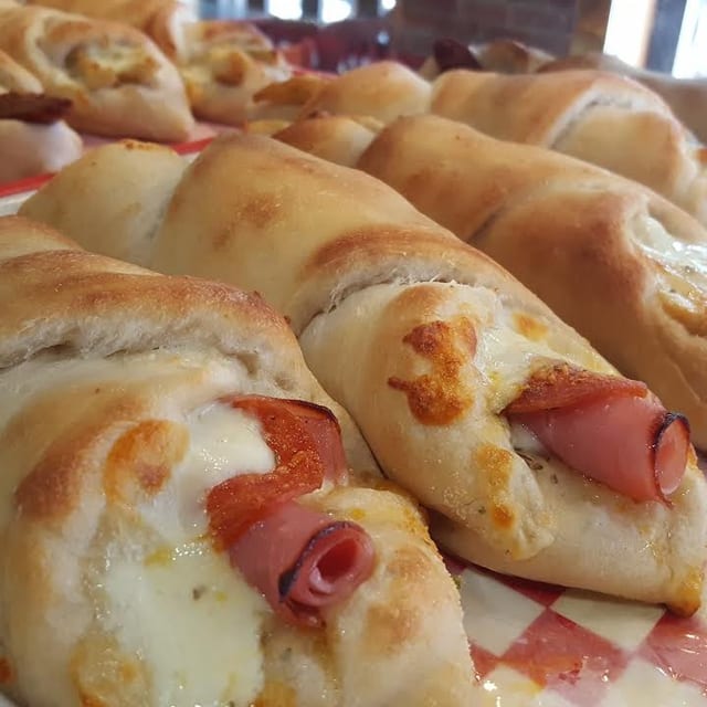 Pepperoni & Ham Roll.