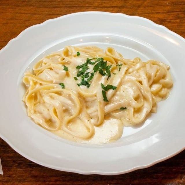 Fettuccine Alfredo.
